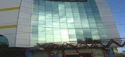 Bari International Hotel Bhubaneswar Exterior photo